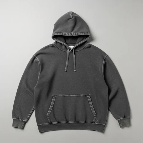 Stone washed hoodie.
